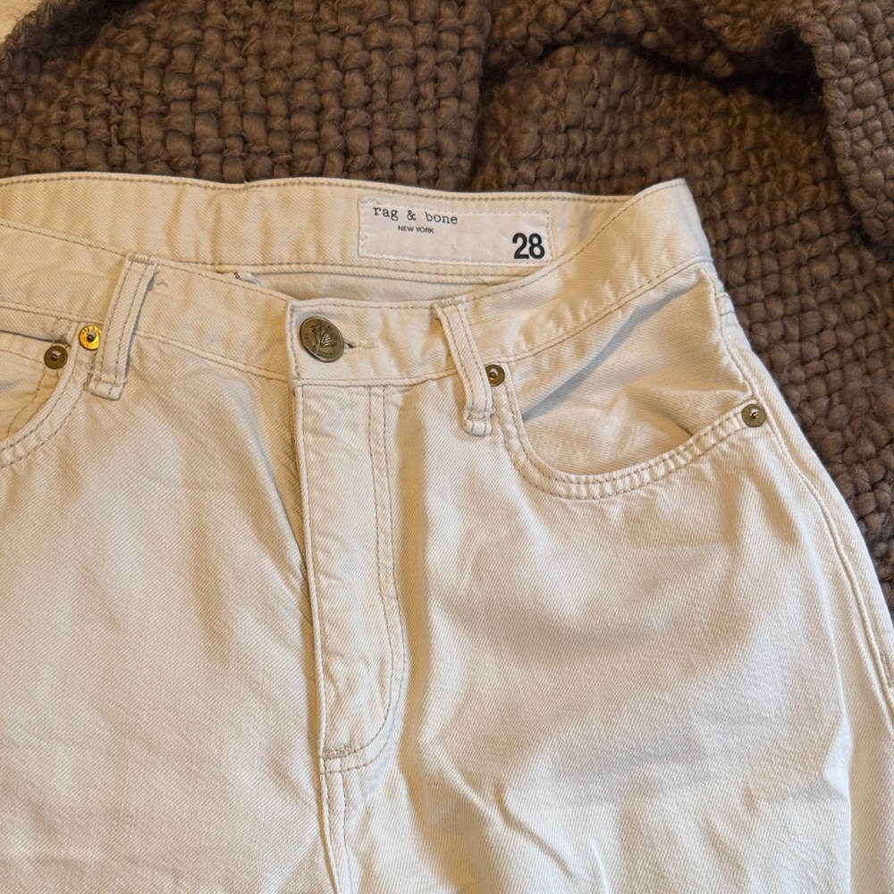 rag & bone Women's Featherweight Logan Wide-Leg Jeans, Ecru - Picture 3 of 3